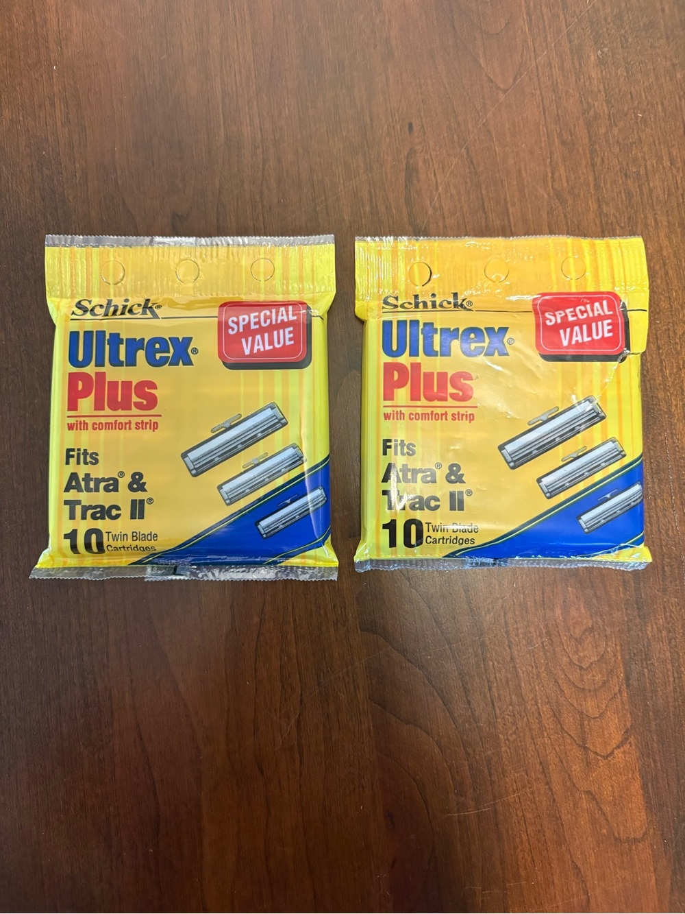 2 Packs of Schick Ultrex Plus Twin Blade Shaving Cartridges- 20 Total